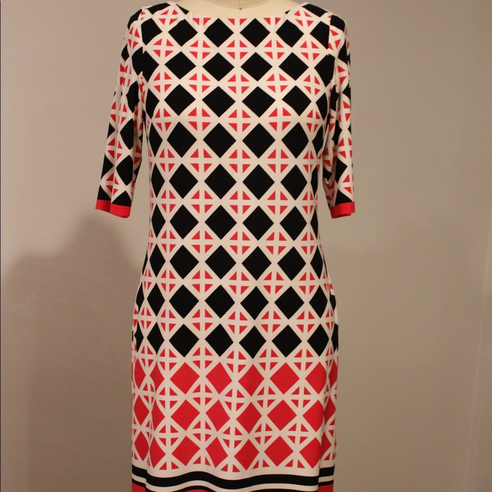 Half sleeve Eliza J Dress